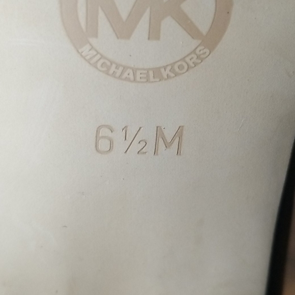 Michael Kors Shoes - Picture 5 of 6